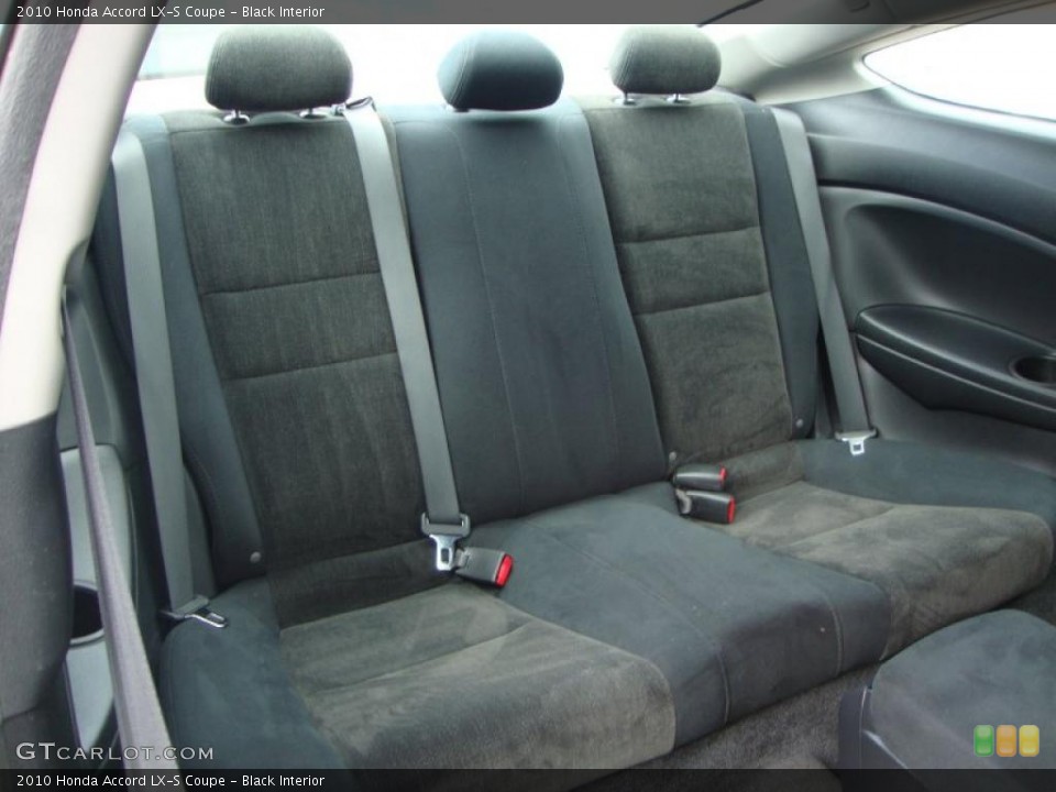 Black Interior Photo for the 2010 Honda Accord LX-S Coupe #46656818