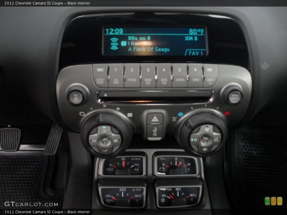 Black Interior Controls for the 2011 Chevrolet Camaro SS Coupe #46656908