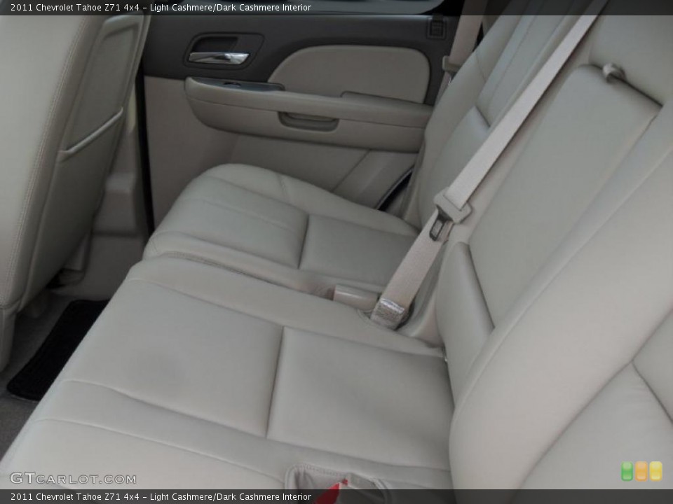 Light Cashmere/Dark Cashmere Interior Photo for the 2011 Chevrolet Tahoe Z71 4x4 #46659977