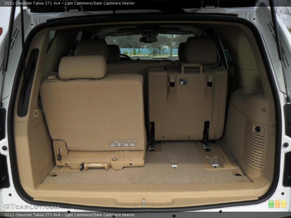 Light Cashmere/Dark Cashmere Interior Trunk for the 2011 Chevrolet Tahoe Z71 4x4 #46660031