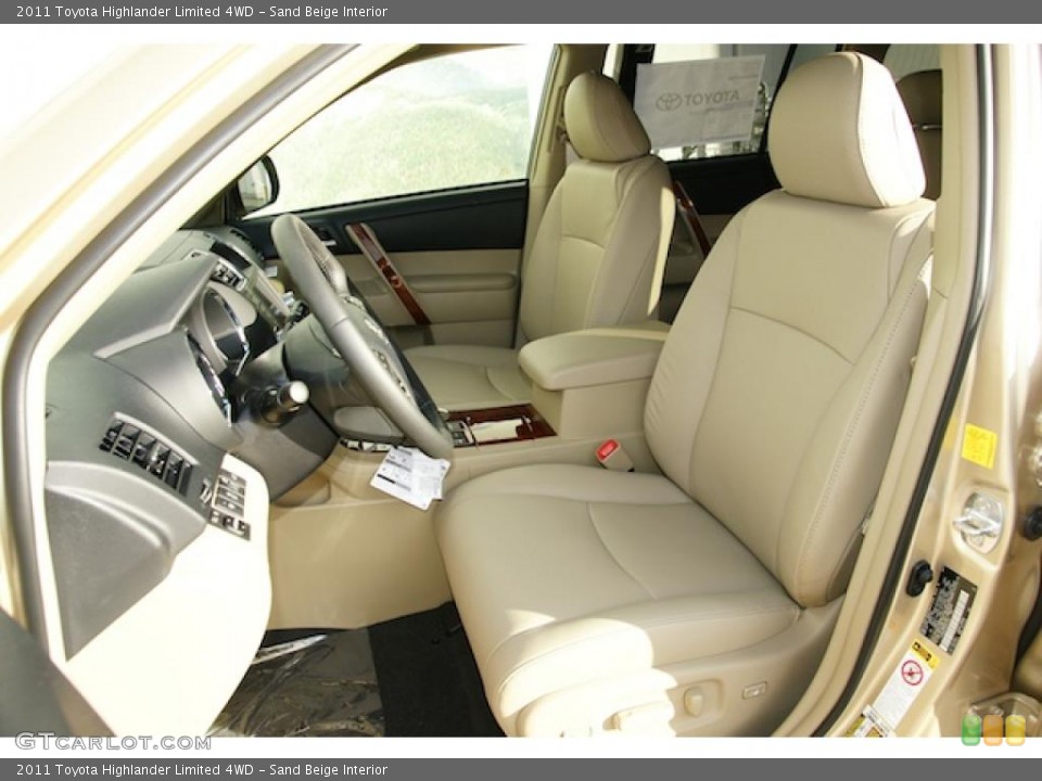 Sand Beige Interior Photo for the 2011 Toyota Highlander Limited 4WD #46660334