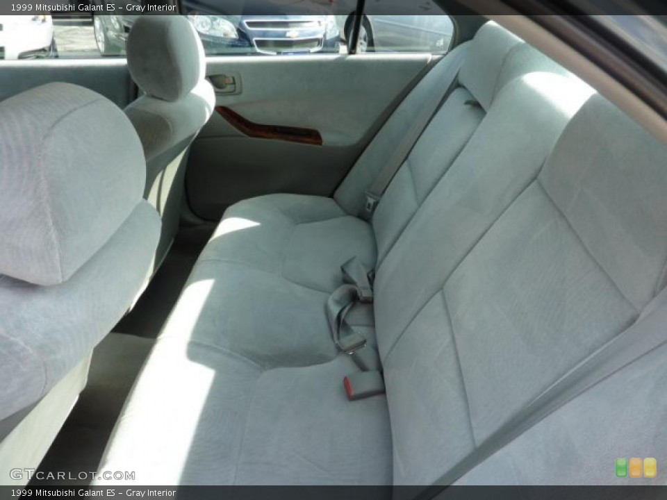 Gray 1999 Mitsubishi Galant Interiors
