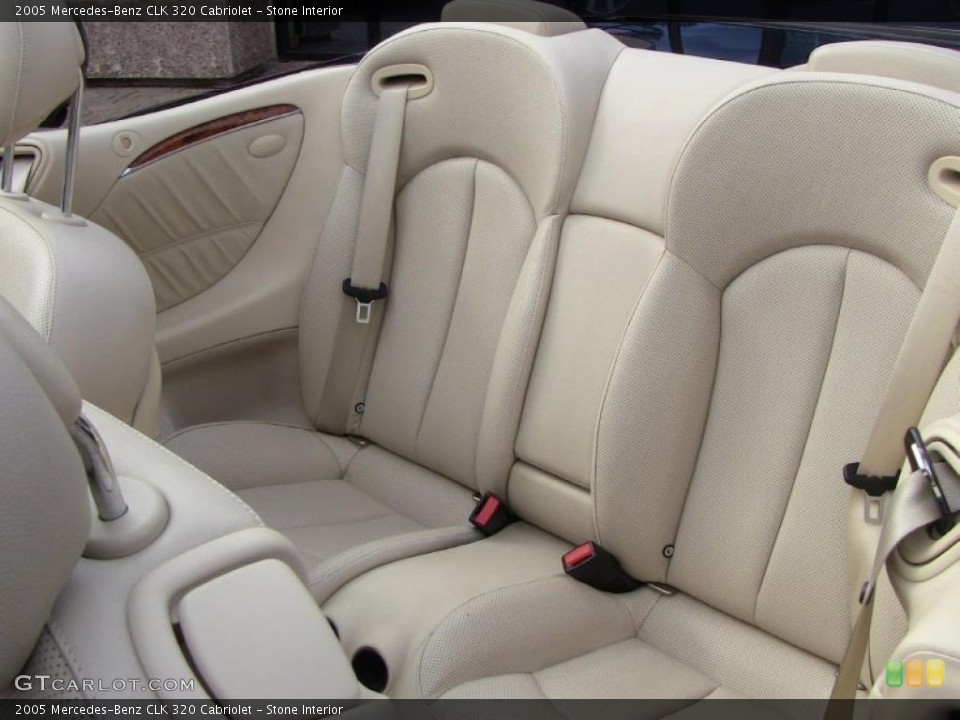 Stone Interior Photo for the 2005 Mercedes-Benz CLK 320 Cabriolet #46665395