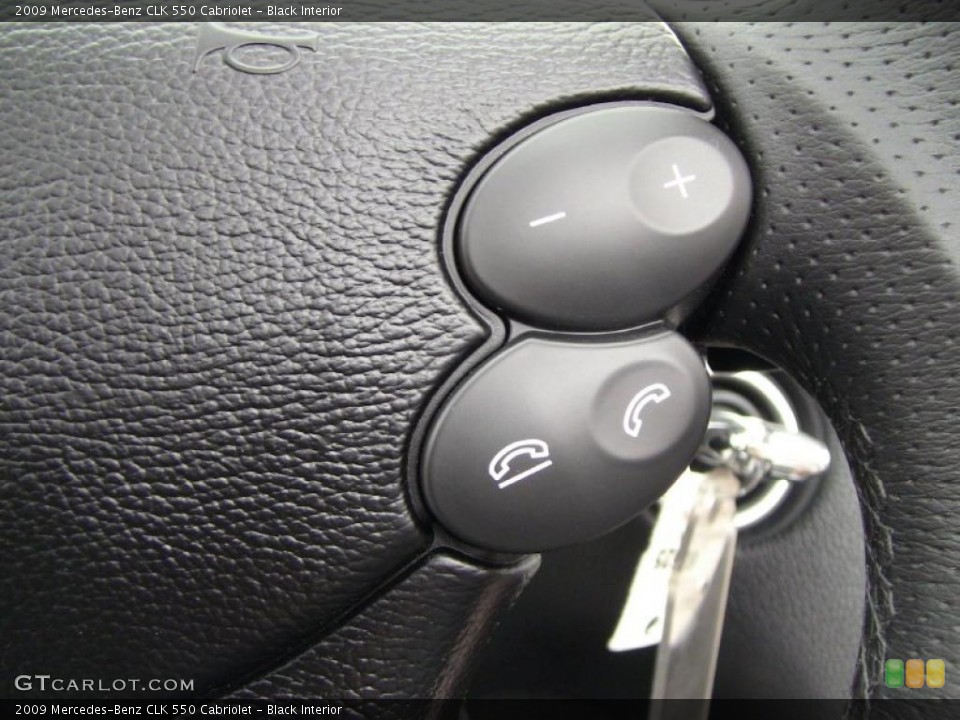 Black Interior Controls for the 2009 Mercedes-Benz CLK 550 Cabriolet #46666064