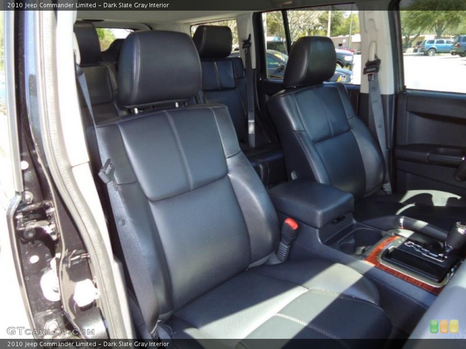 Dark Slate Gray Interior Photo for the 2010 Jeep Commander Limited #46667165