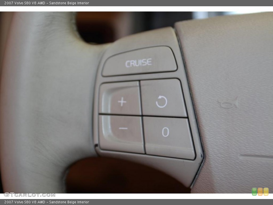 Sandstone Beige Interior Controls for the 2007 Volvo S80 V8 AWD #46667264