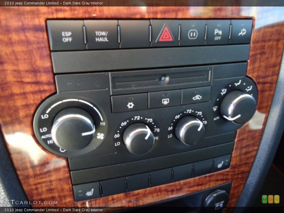 Dark Slate Gray Interior Controls for the 2010 Jeep Commander Limited #46667365