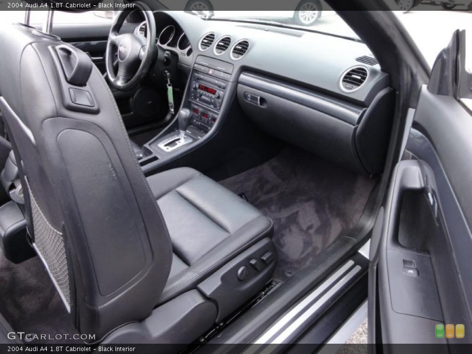 Black Interior Photo for the 2004 Audi A4 1.8T Cabriolet #46667813