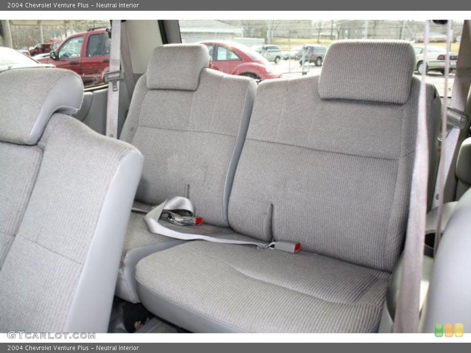 Neutral Interior Photo for the 2004 Chevrolet Venture Plus #46671296