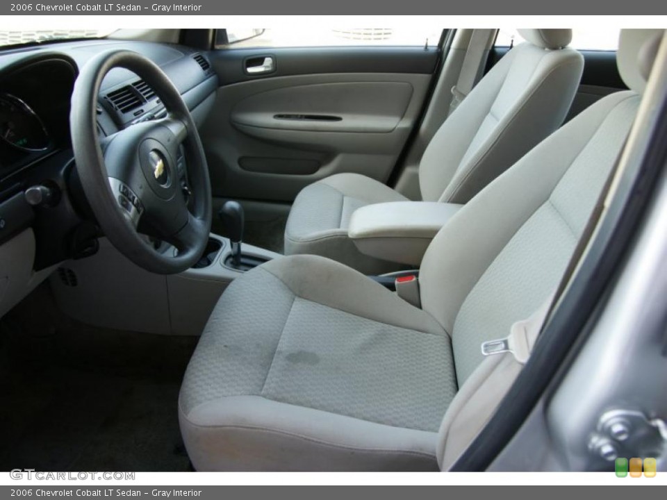 Gray Interior Photo for the 2006 Chevrolet Cobalt LT Sedan #46671305