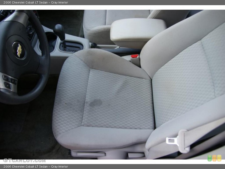 Gray Interior Photo for the 2006 Chevrolet Cobalt LT Sedan #46671326