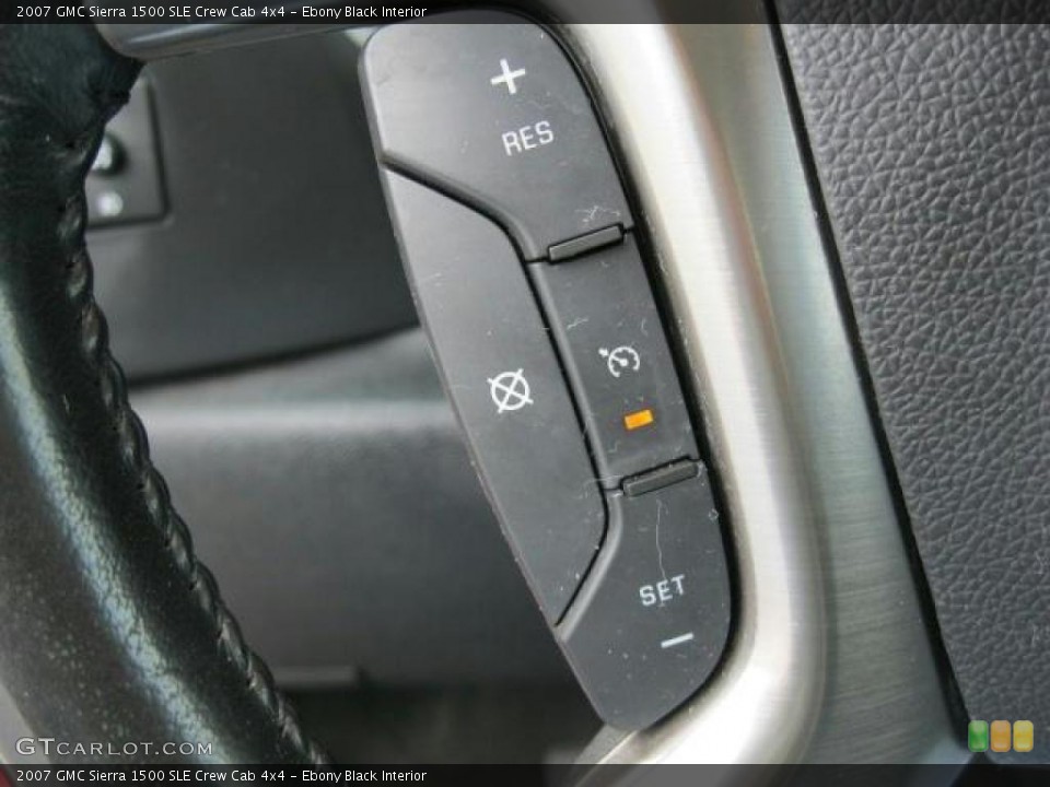 Ebony Black Interior Controls for the 2007 GMC Sierra 1500 SLE Crew Cab 4x4 #46671488