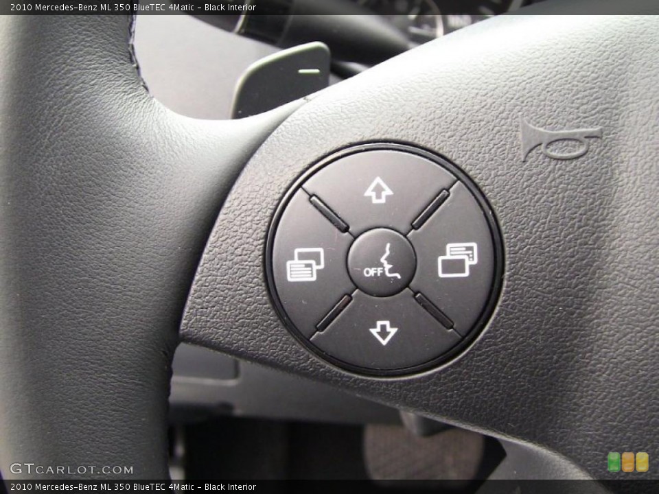 Black Interior Controls for the 2010 Mercedes-Benz ML 350 BlueTEC 4Matic #46673618