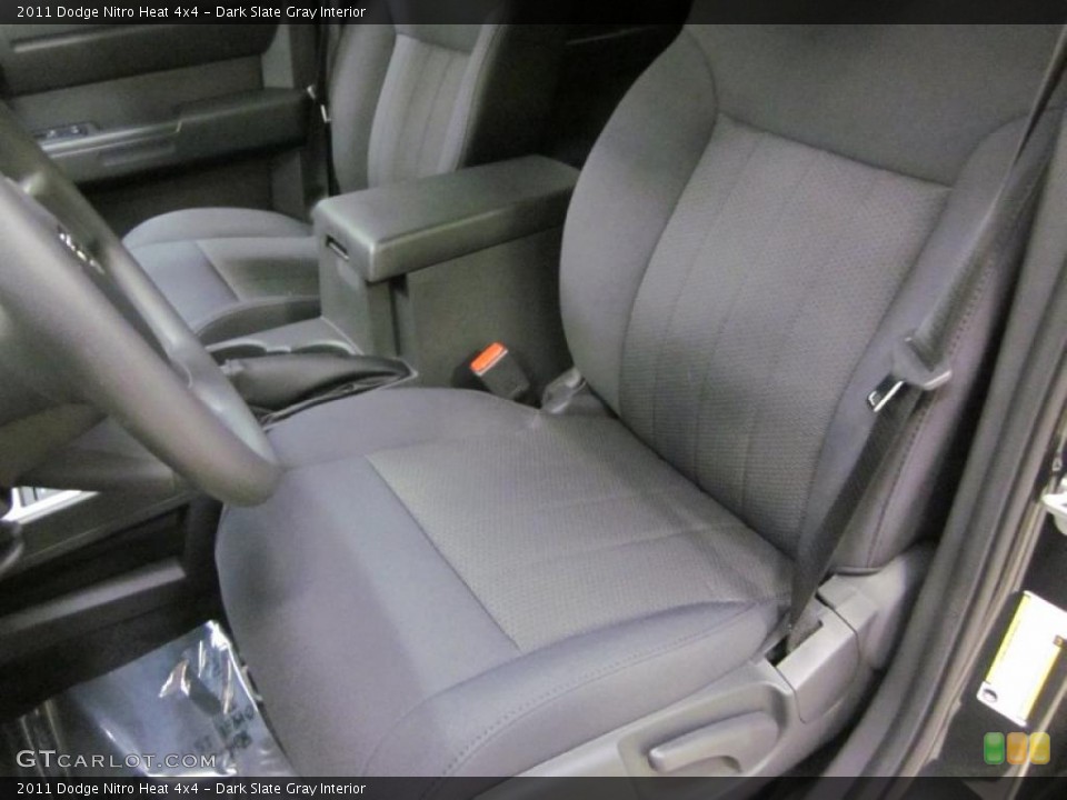 Dark Slate Gray Interior Photo for the 2011 Dodge Nitro Heat 4x4 #46675727