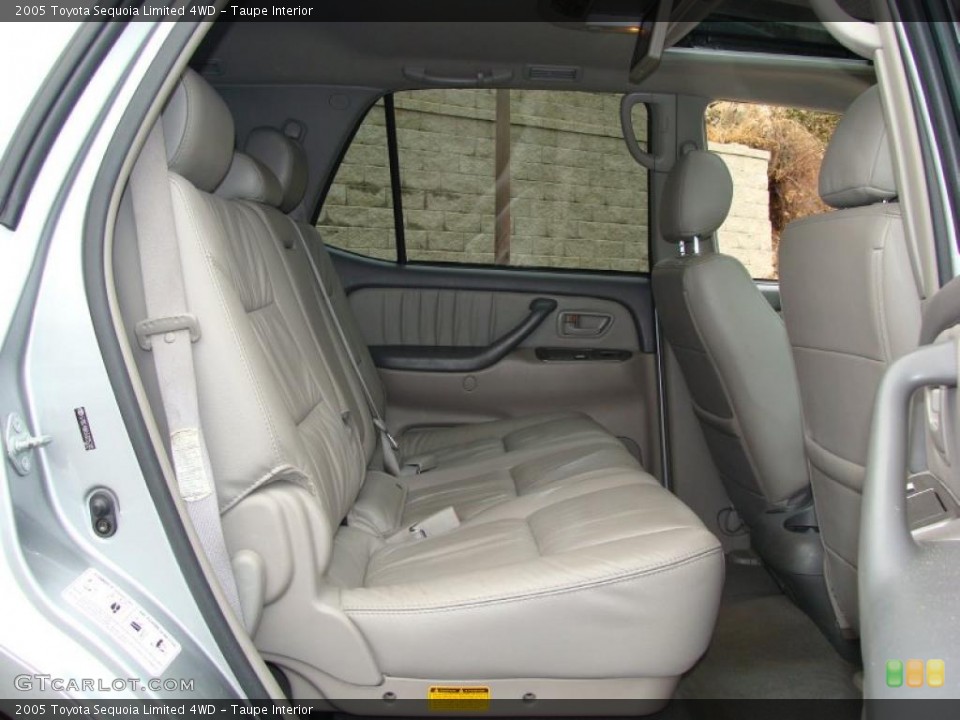 Taupe Interior Photo for the 2005 Toyota Sequoia Limited 4WD #46679369