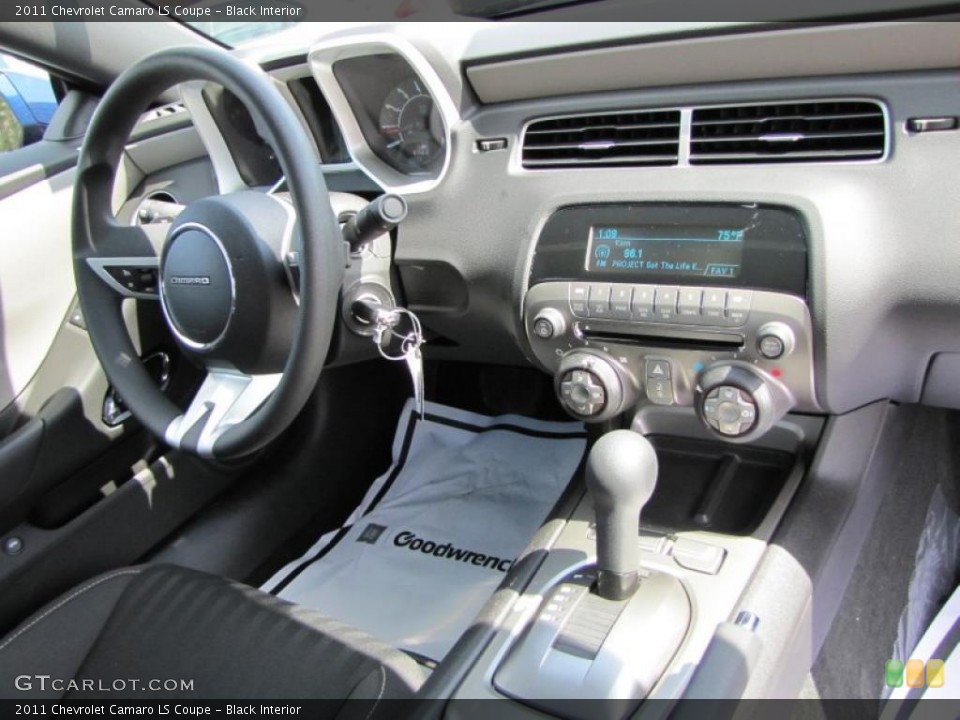 Black Interior Dashboard for the 2011 Chevrolet Camaro LS Coupe #46679399