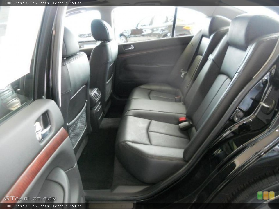Graphite Interior Photo for the 2009 Infiniti G 37 x Sedan #46683617