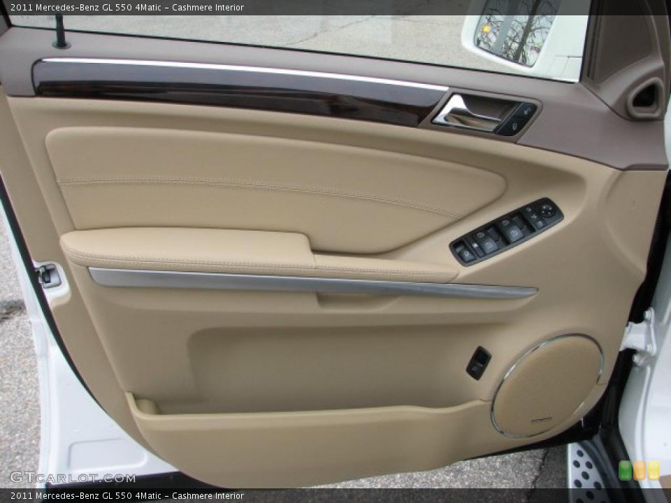 Cashmere Interior Door Panel for the 2011 Mercedes-Benz GL 550 4Matic #46689173