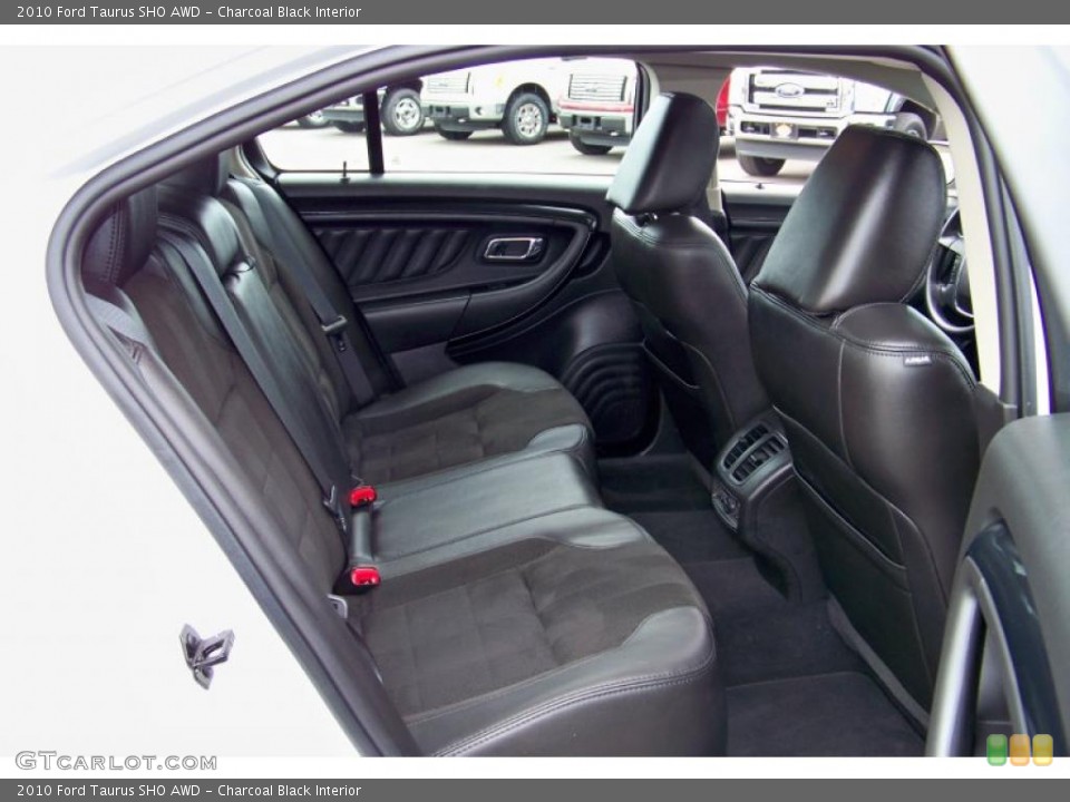 Charcoal Black Interior Photo for the 2010 Ford Taurus SHO AWD #46693703