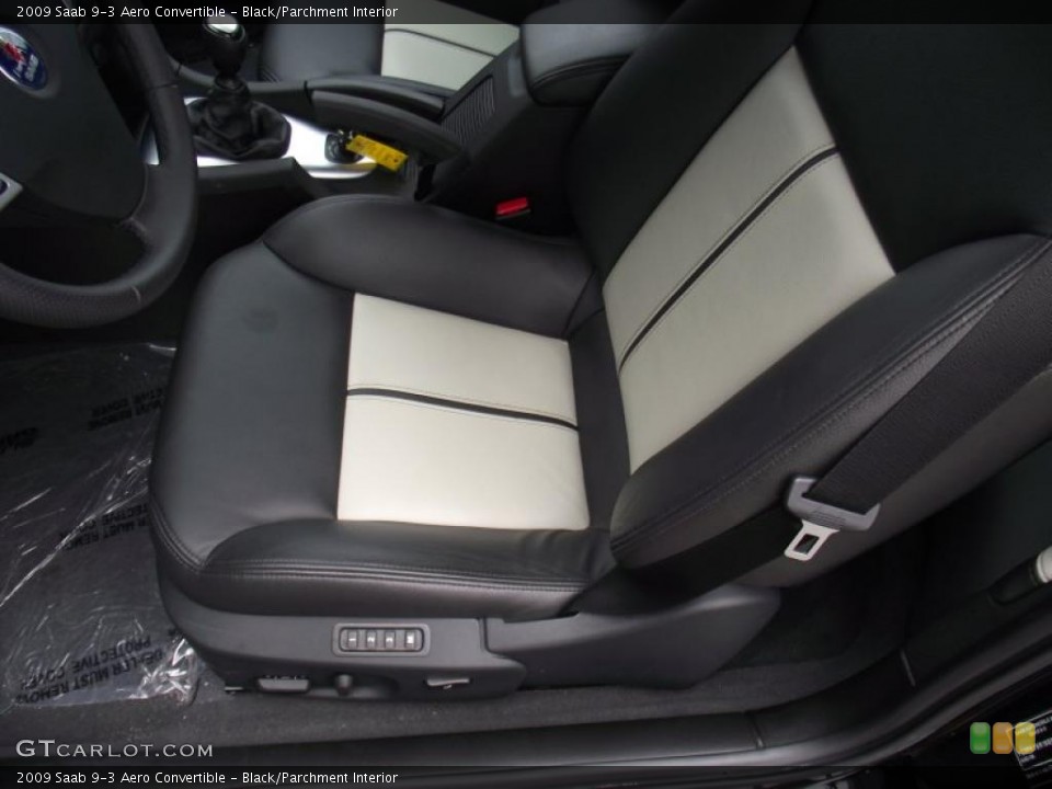 Black/Parchment Interior Photo for the 2009 Saab 9-3 Aero Convertible #46693736