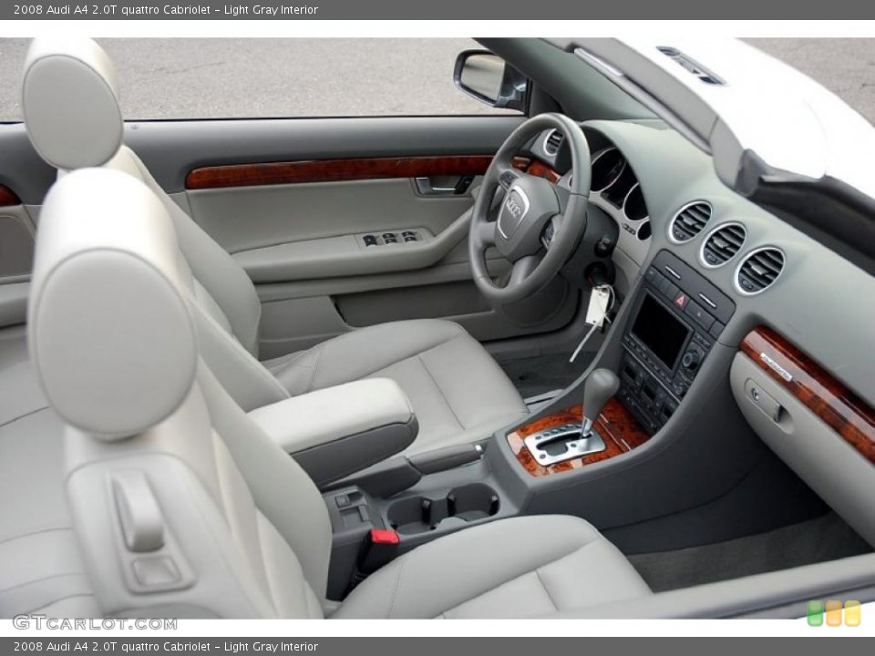 Light Gray Interior Photo for the 2008 Audi A4 2.0T quattro Cabriolet #46698678