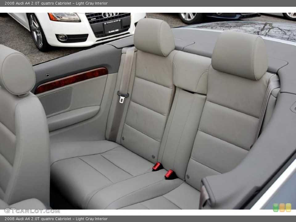 Light Gray Interior Photo for the 2008 Audi A4 2.0T quattro Cabriolet #46698690