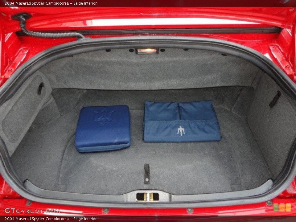 Beige Interior Trunk for the 2004 Maserati Spyder Cambiocorsa #46698729