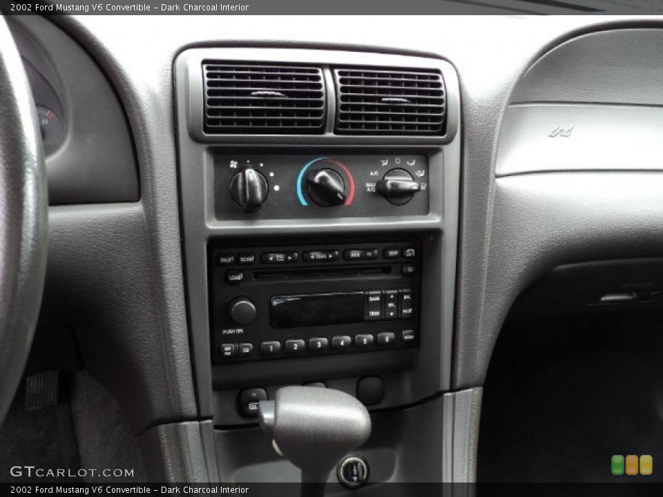 Dark Charcoal Interior Controls for the 2002 Ford Mustang V6 Convertible #46700109