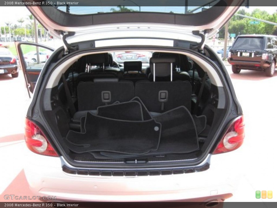 Black Interior Trunk for the 2008 Mercedes-Benz R 350 #46702533