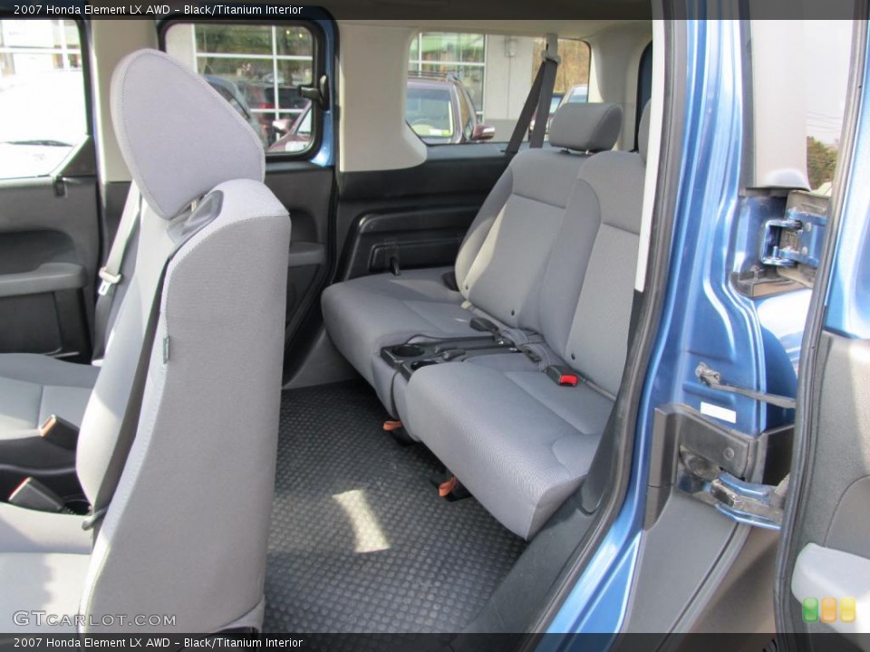 Black/Titanium Interior Photo for the 2007 Honda Element LX AWD #46703211