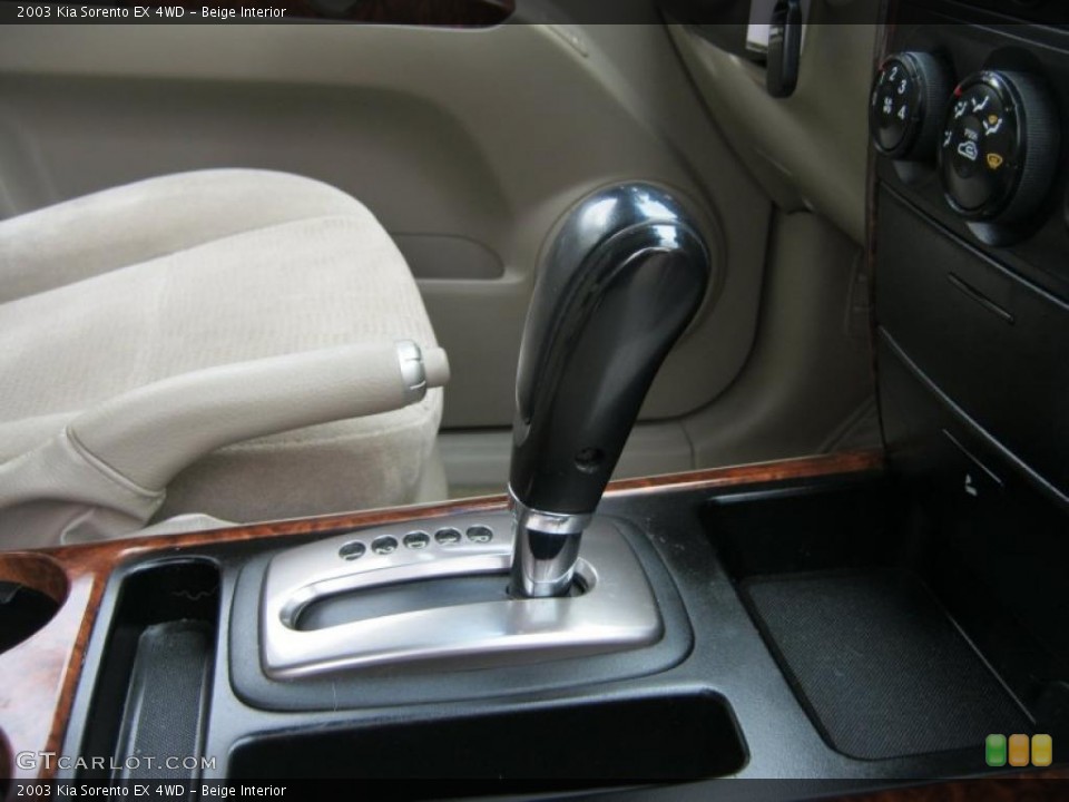 Beige Interior Transmission for the 2003 Kia Sorento EX 4WD #46714431