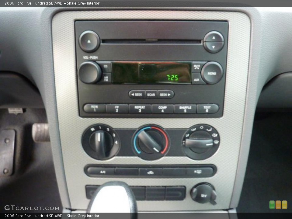 Shale Grey Interior Controls for the 2006 Ford Five Hundred SE AWD #46716555