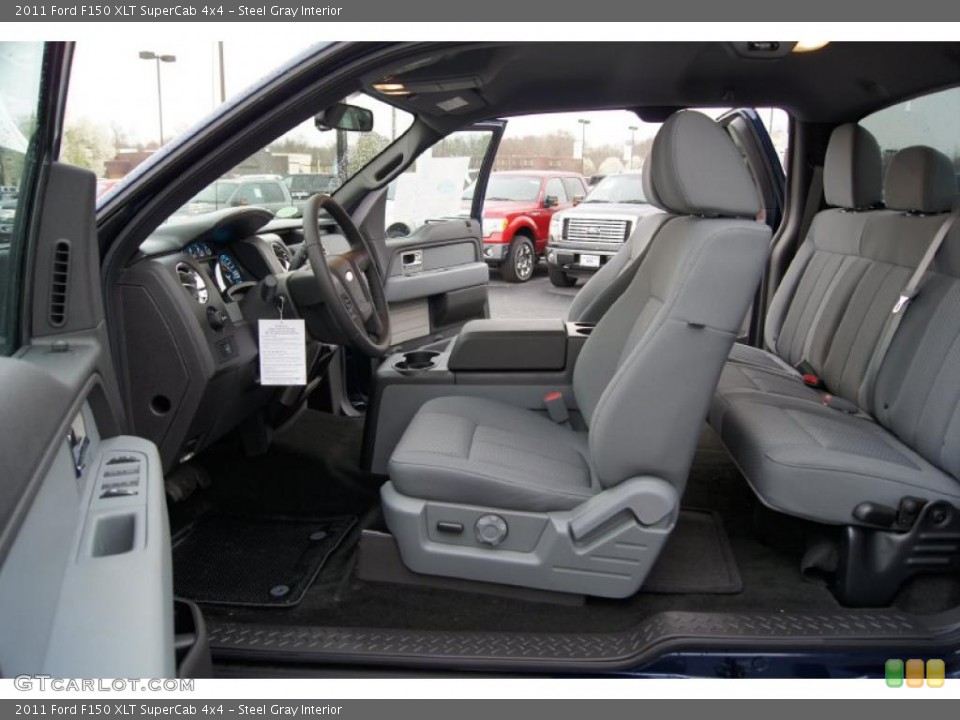 Steel Gray Interior Photo for the 2011 Ford F150 XLT SuperCab 4x4 #46724733