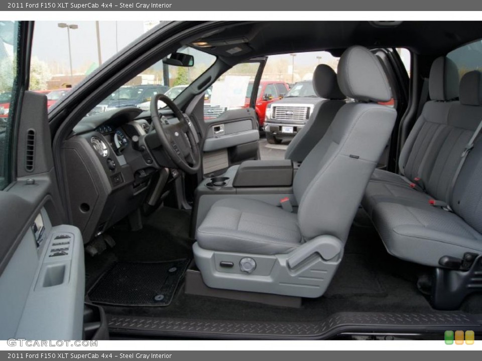 Steel Gray Interior Photo for the 2011 Ford F150 XLT SuperCab 4x4 #46725336