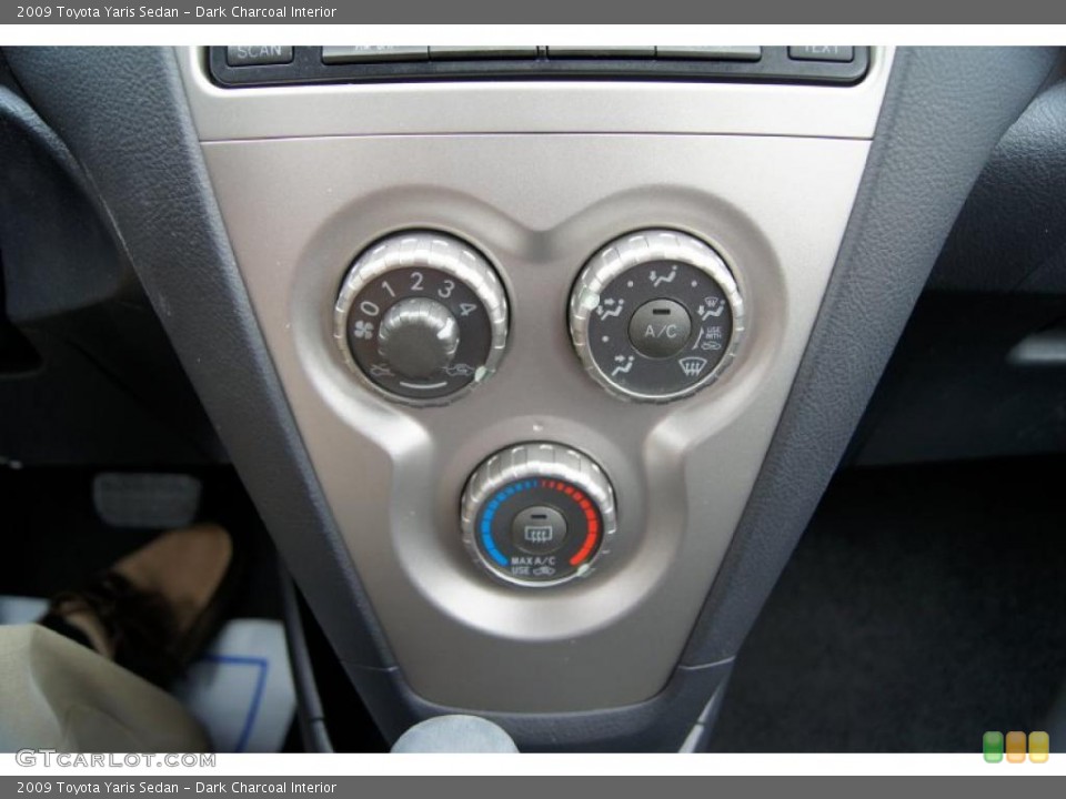 Dark Charcoal Interior Controls for the 2009 Toyota Yaris Sedan #46726815