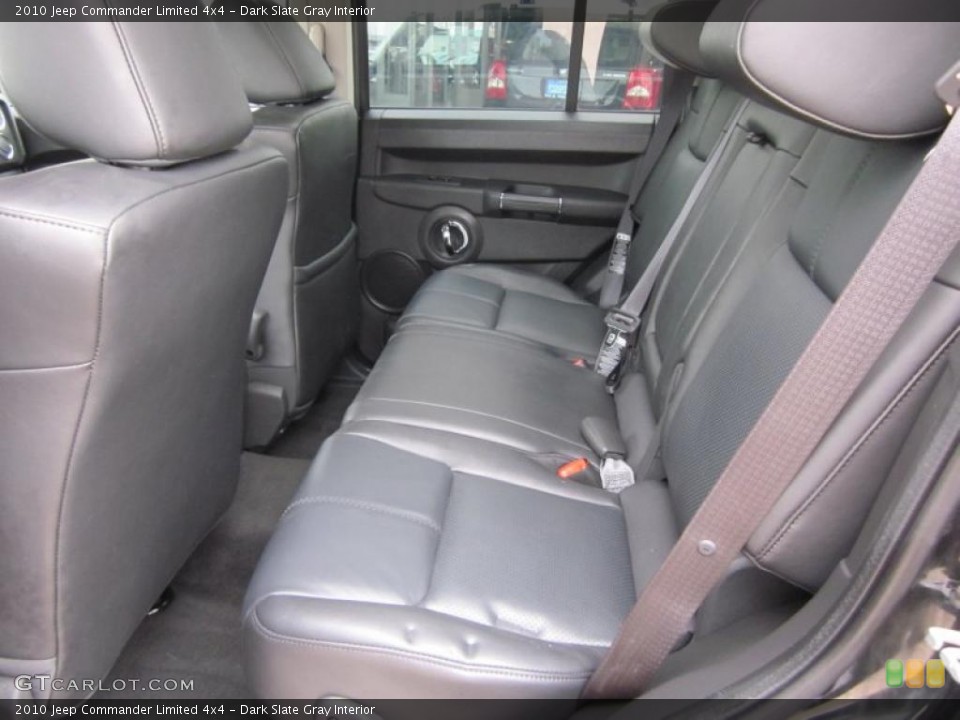 Dark Slate Gray Interior Photo for the 2010 Jeep Commander Limited 4x4 #46729896