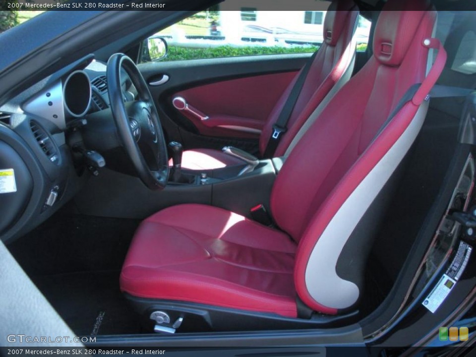 Red Interior Photo for the 2007 Mercedes-Benz SLK 280 Roadster #46732521