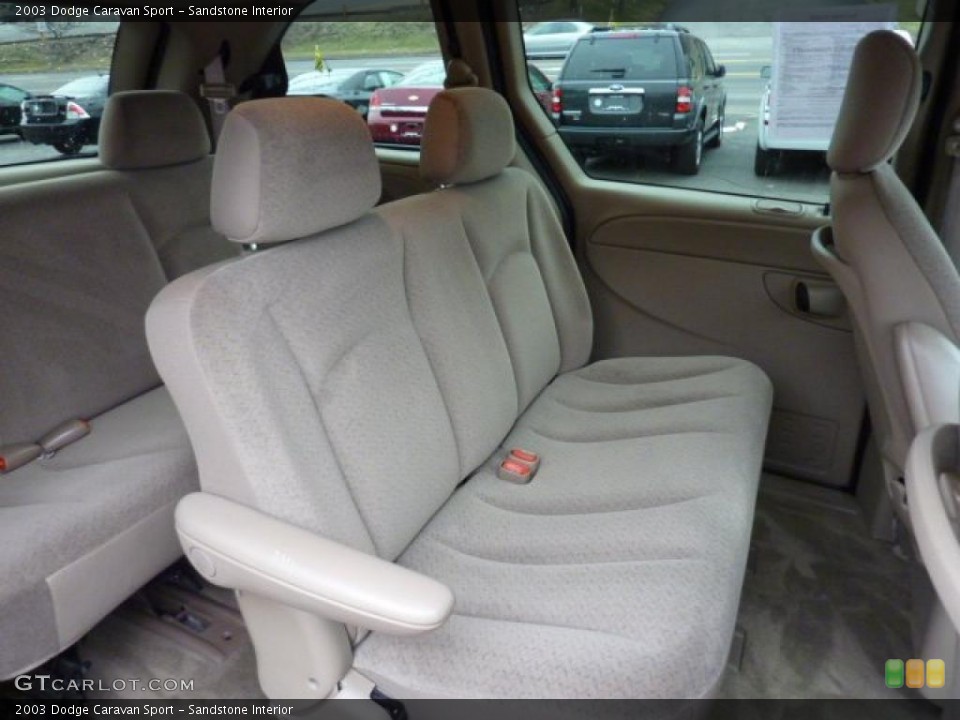 Sandstone Interior Photo for the 2003 Dodge Caravan Sport #46736766