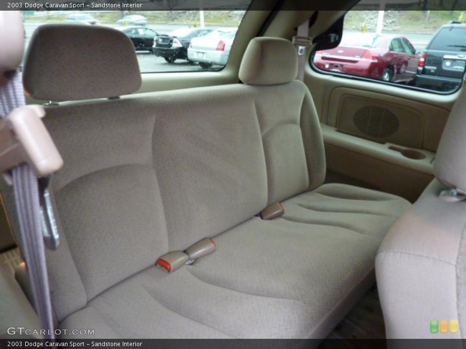 Sandstone Interior Photo for the 2003 Dodge Caravan Sport #46736781