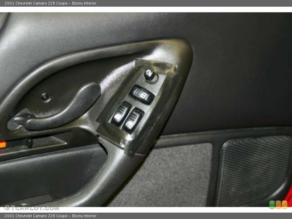 Ebony Interior Controls for the 2001 Chevrolet Camaro Z28 Coupe #46736949