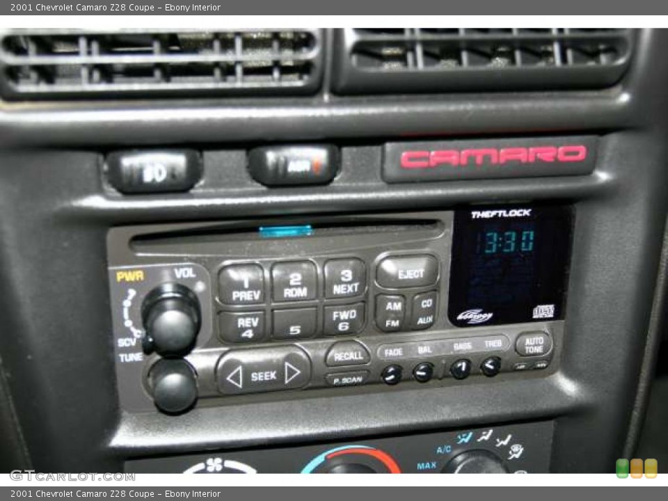 Ebony Interior Controls for the 2001 Chevrolet Camaro Z28 Coupe #46736979