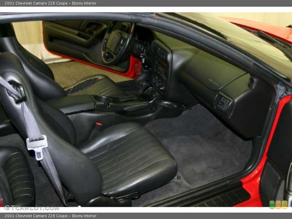 Ebony Interior Photo for the 2001 Chevrolet Camaro Z28 Coupe #46737063