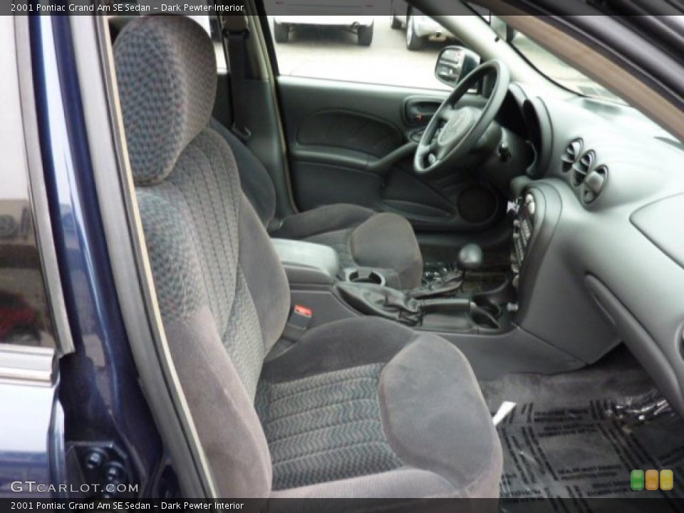 Dark Pewter Interior Photo for the 2001 Pontiac Grand Am SE Sedan #46737084
