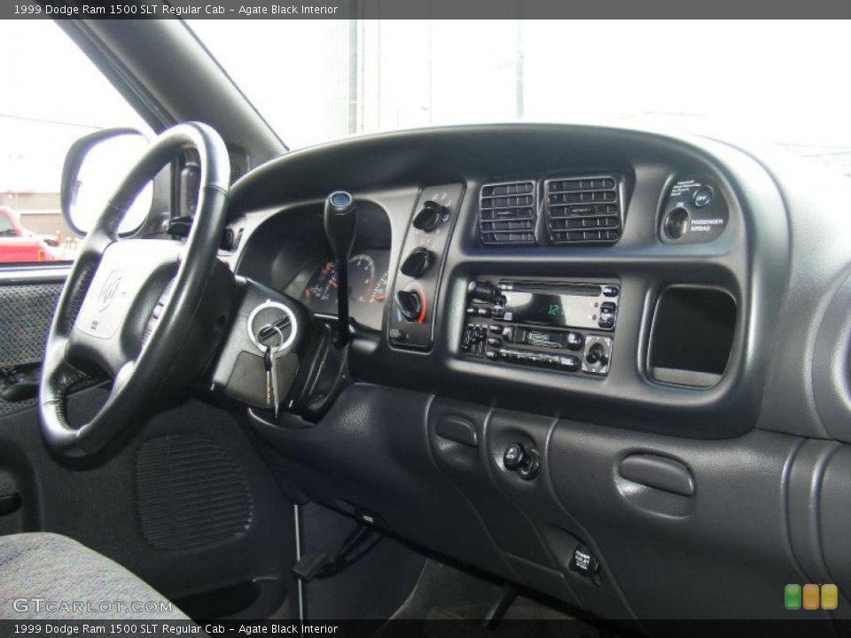 Agate Black Interior Controls for the 1999 Dodge Ram 1500 SLT Regular Cab #46745770