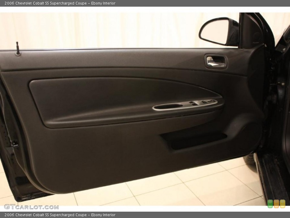 Ebony Interior Door Panel for the 2006 Chevrolet Cobalt SS Supercharged Coupe #46749029