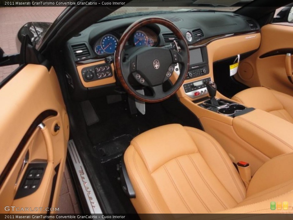 Cuoio 2011 Maserati GranTurismo Convertible Interiors