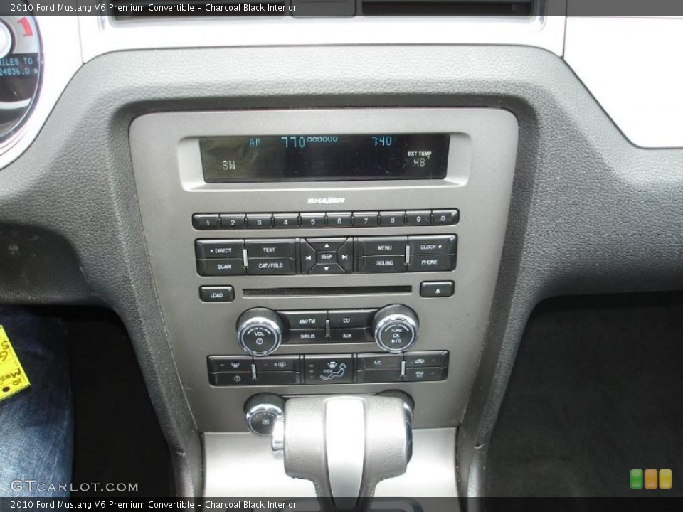 Charcoal Black Interior Controls for the 2010 Ford Mustang V6 Premium Convertible #46753911