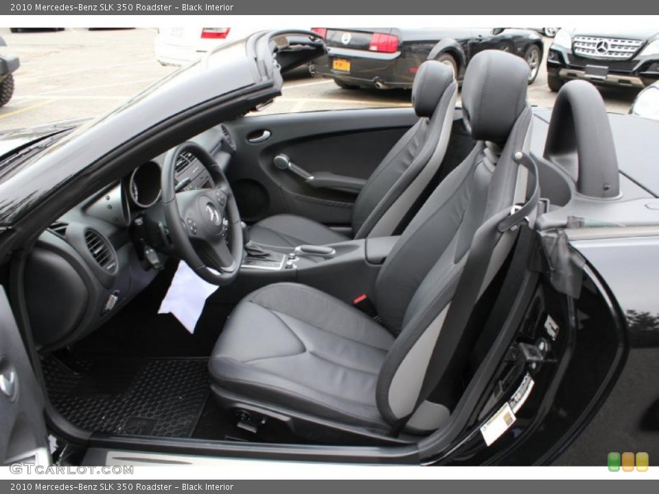 Black Interior Photo for the 2010 Mercedes-Benz SLK 350 Roadster #46756704