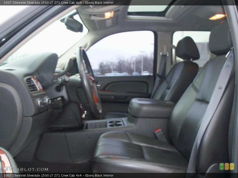 Ebony Black Interior Photo for the 2007 Chevrolet Silverado 1500 LT Z71 Crew Cab 4x4 #46757415