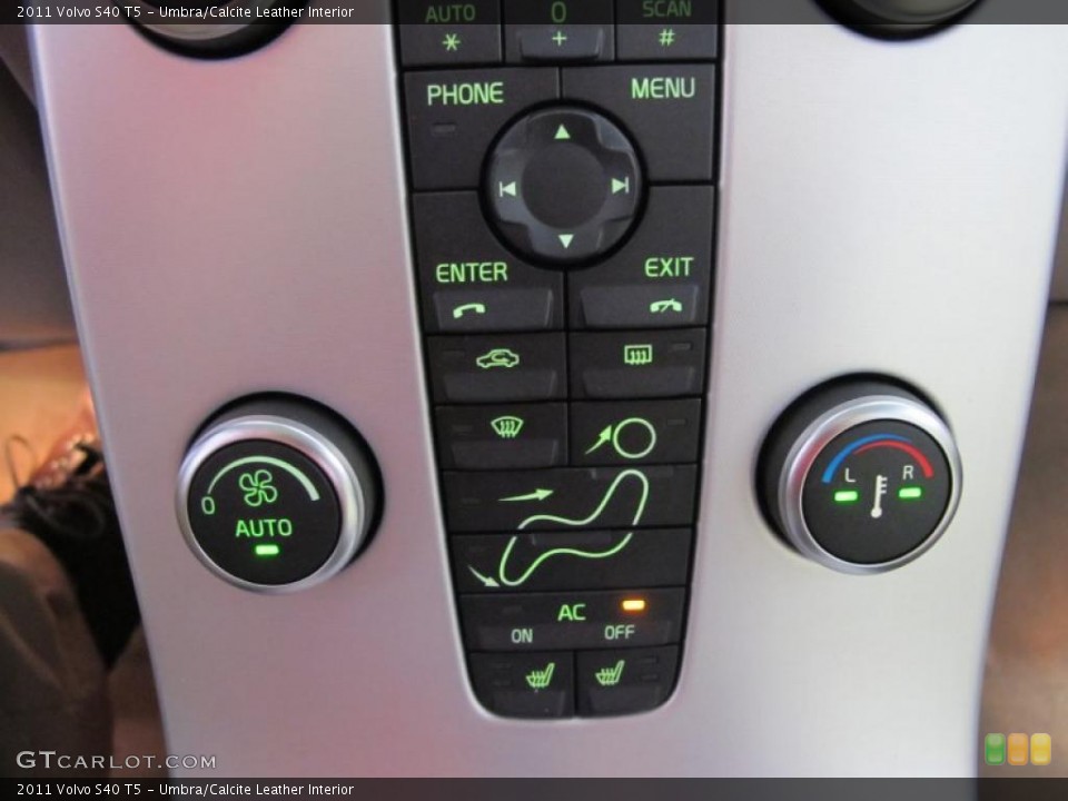 Umbra/Calcite Leather Interior Controls for the 2011 Volvo S40 T5 #46758798